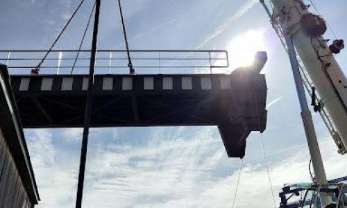 Road Access Bridge Crane